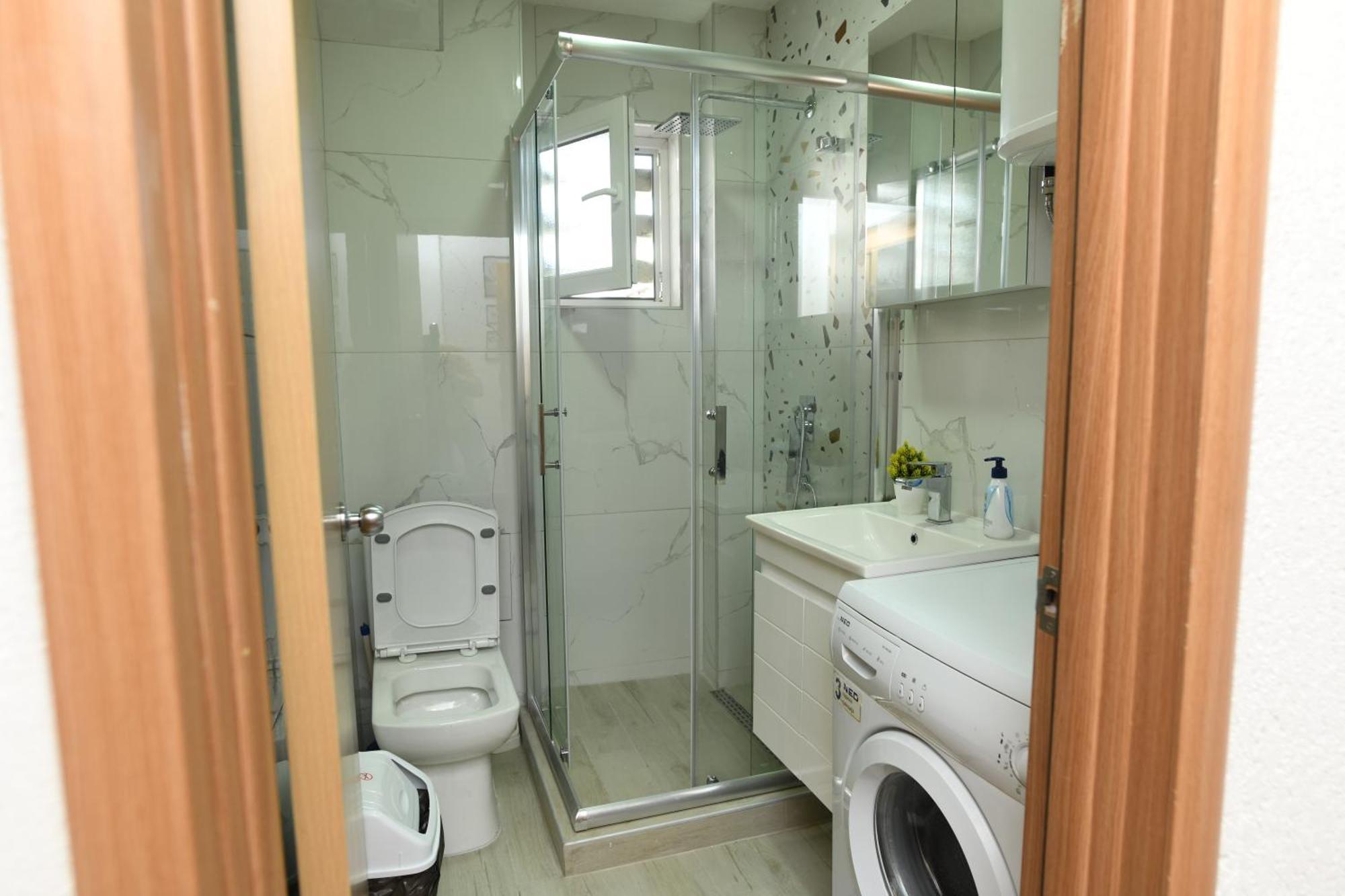 סקופיה Cinema Vardar Apartment מראה חיצוני תמונה